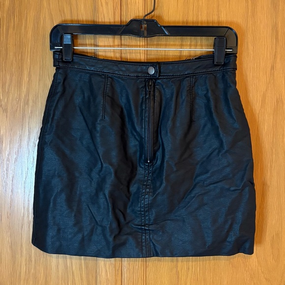 Free People Midnight Magic Faux Mini Skirt Black Size 4 - Picture 3 of 7